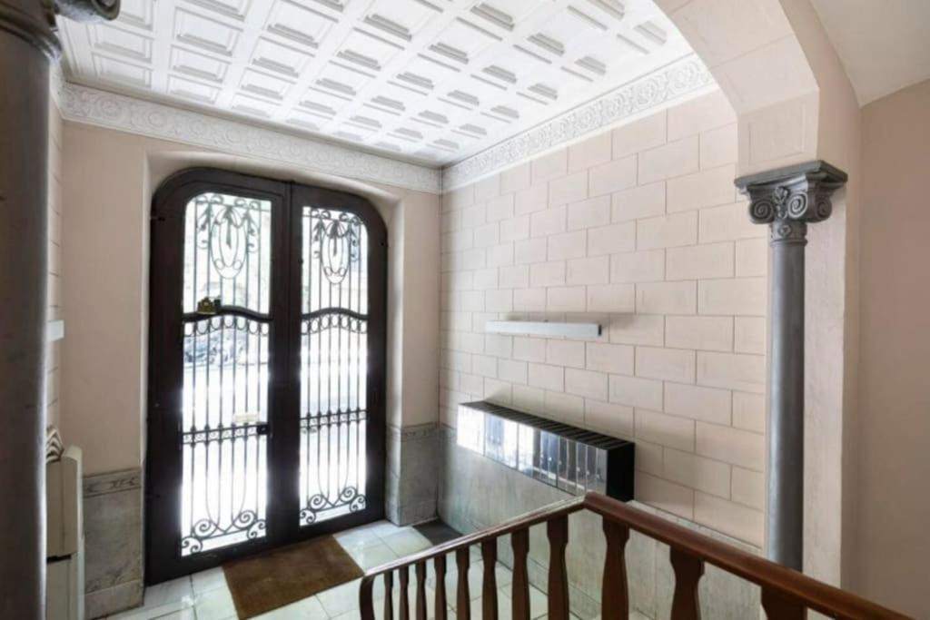Canela Homes Barcelona Urquinaona Екстериор снимка