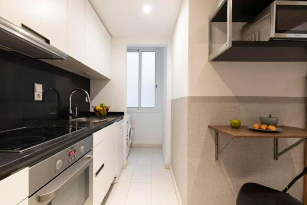Canela Homes Barcelona Urquinaona Екстериор снимка